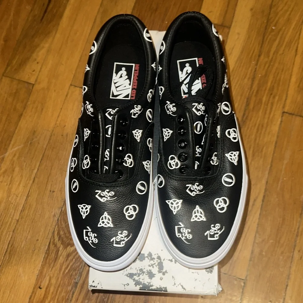 Brand new! Limited Edition 50th anniversary Led Zeppelin Vans. Original box/tags - Picture 8 of 8